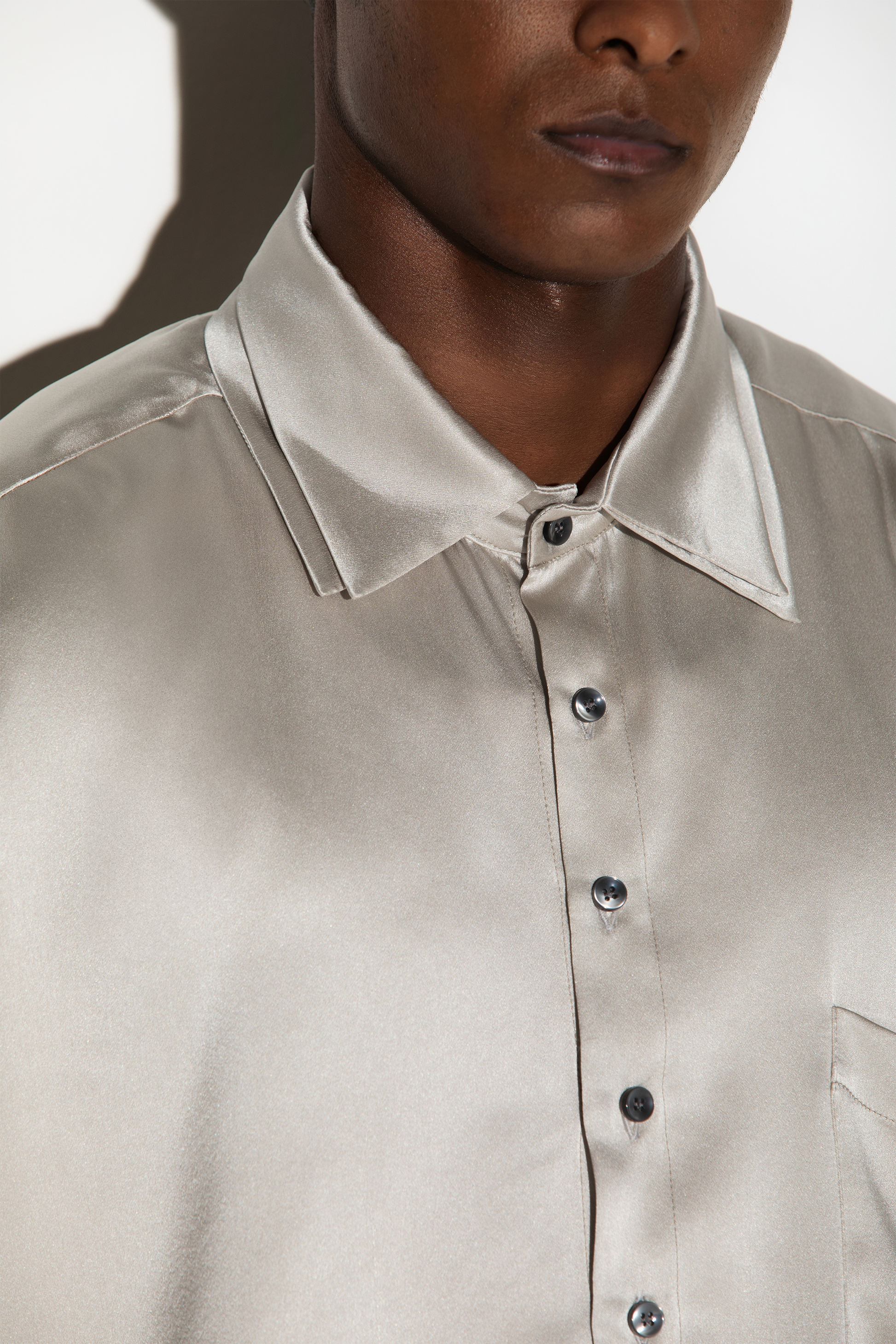 Camisa Kõi Boxy Metálica (Lançamento)