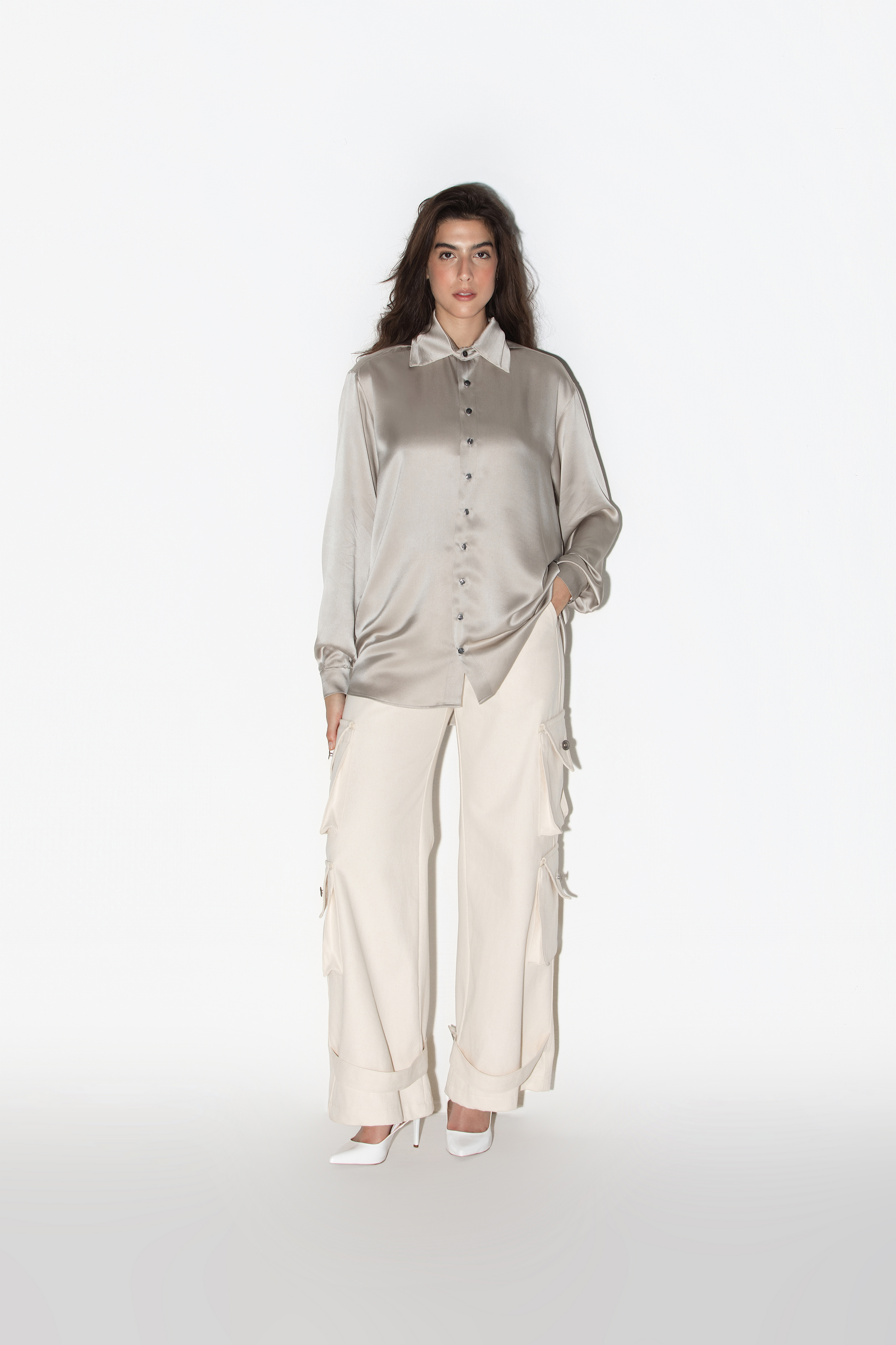 Camisa Kõi Alongada Metálica